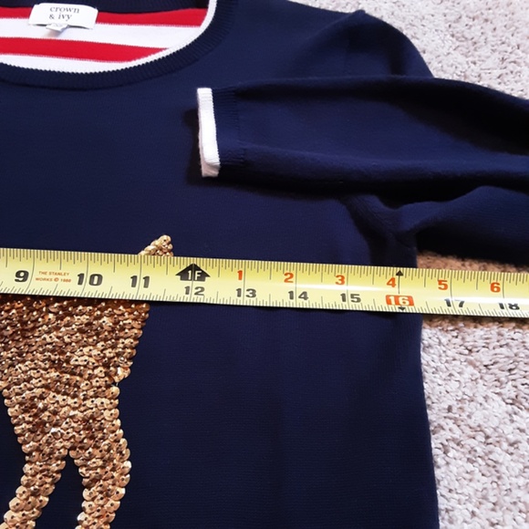 Navy Red & White Lightweight Holiday Sweater Gold Sequined Reindeer Sz XS - Picture 8 of 12